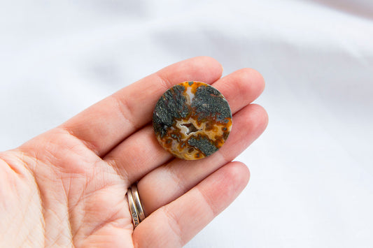 Marcasite With Agate Disc