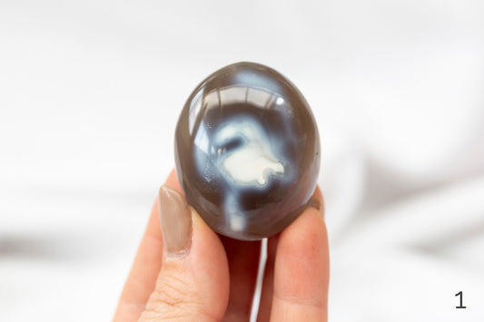 Orca Agate Palmstones